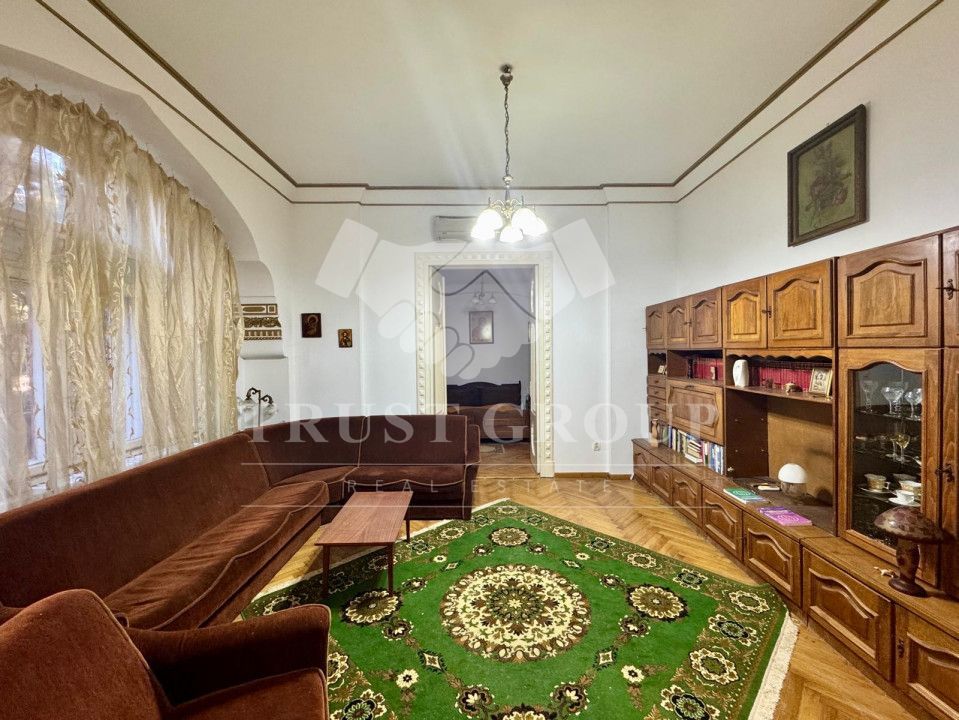 Apartament in vila | Victoriei | Curte comuna - Poză 1