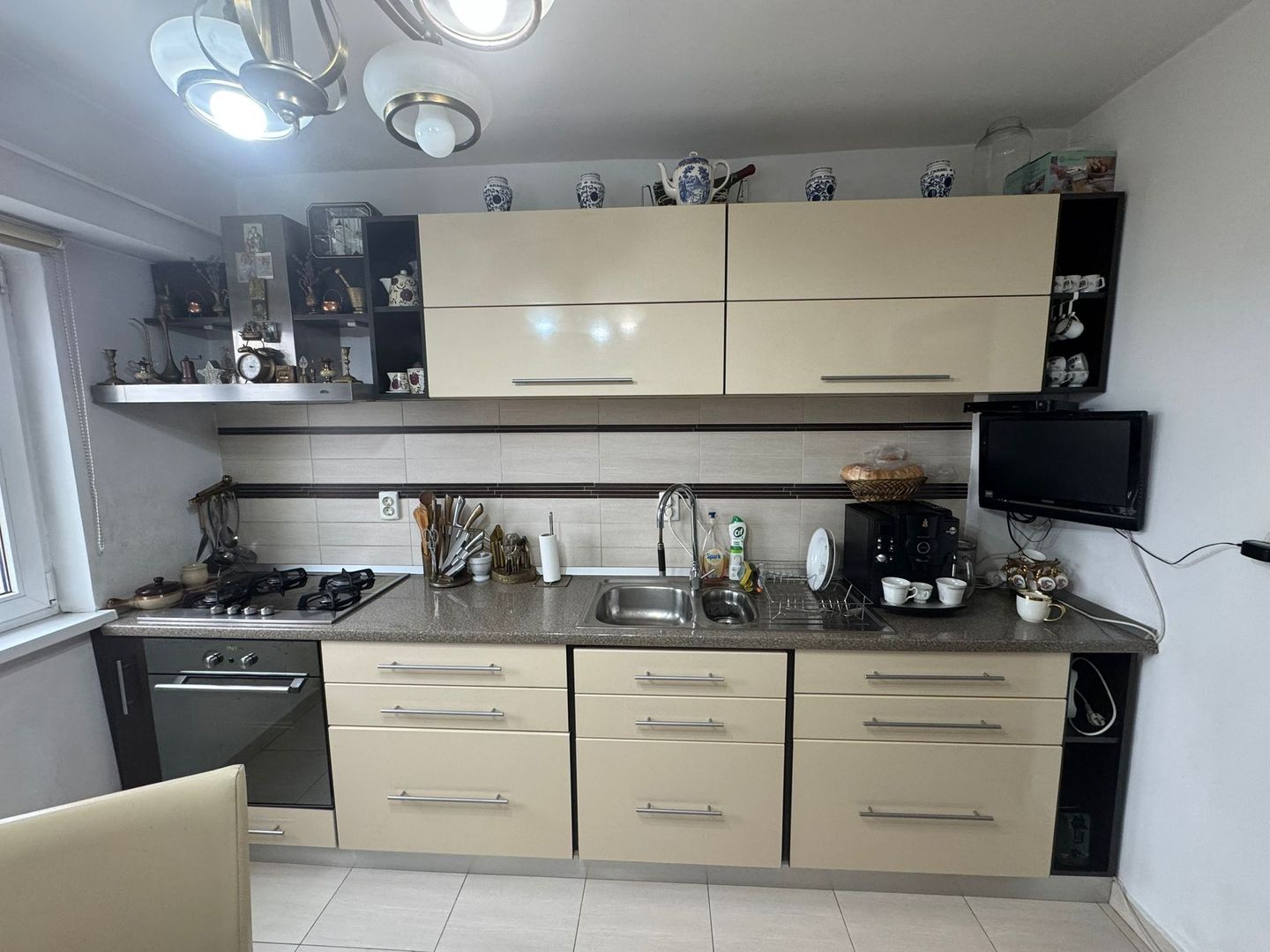 Decomandat si spatios - Poză 3