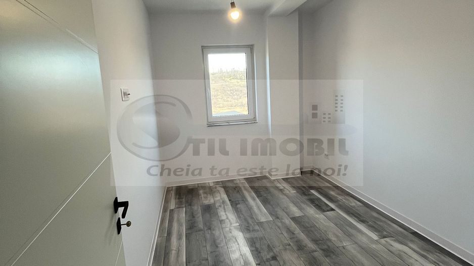Apartament 49 mp Rediu, mobilat complet+loc de parcare 96000 Euro - Poză 1