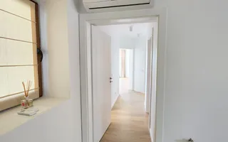 De vanzare apart. 3 camere Faleza , vedere Dunare, 78 mp, renovat premium - Poză 12