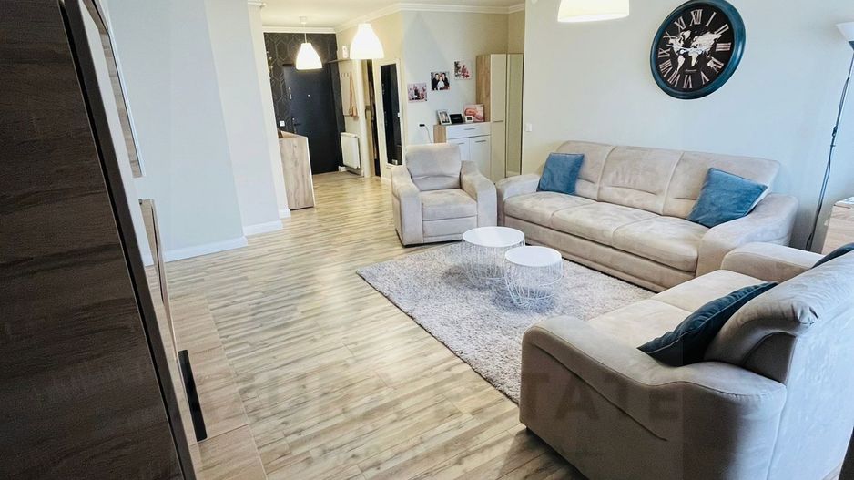 Apartament 3 camere 2 bai 2 balcoane si parcare subterana in Turnisor - Poză 8