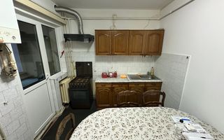 Apartament cu 3 camere, 60mp, Zona UMFST - Poză 1