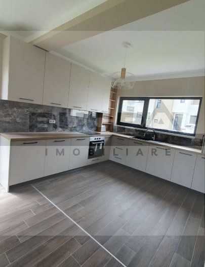 Casa de inchiriat in Dezmir, ansamblu privat - Poză 15