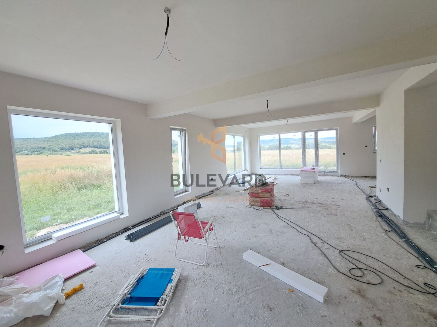 Comision 0. Casa in zona Motel Gilau! 427 mp teren, garaj - Poză 6