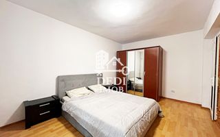 Apartament 3 camere de inchiriat in zona centrala Blv. Dacia, Oradea - Poză 3