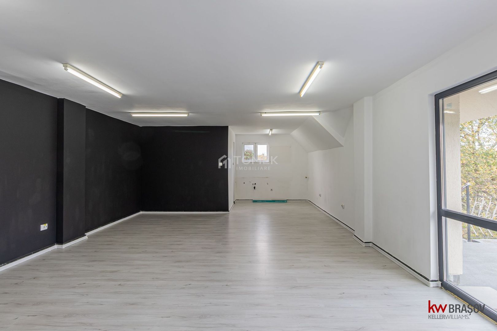Spatiu comercial/depozit/birouri -Stupini Ocolitoare - Poză 8