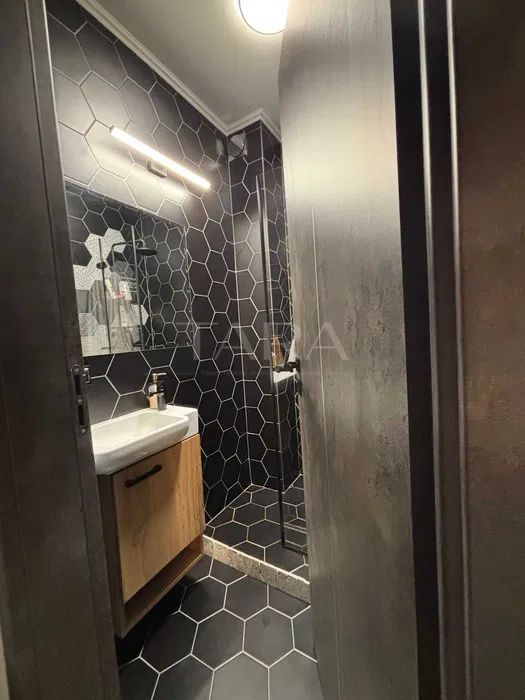 Apartament 3 camere, posibilitate recompartimentare, Parc Poligon. - Poză 6