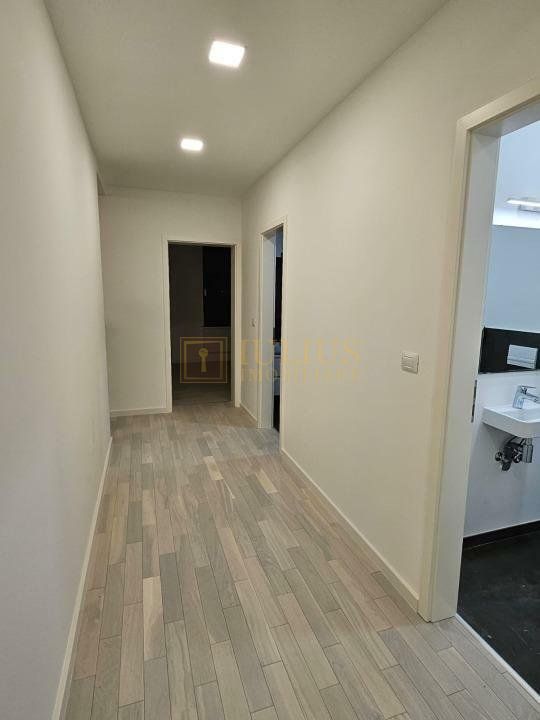 Situat in Zuba Residence, mobilat modern, loc de parcare-Dumbravita - Poză 8