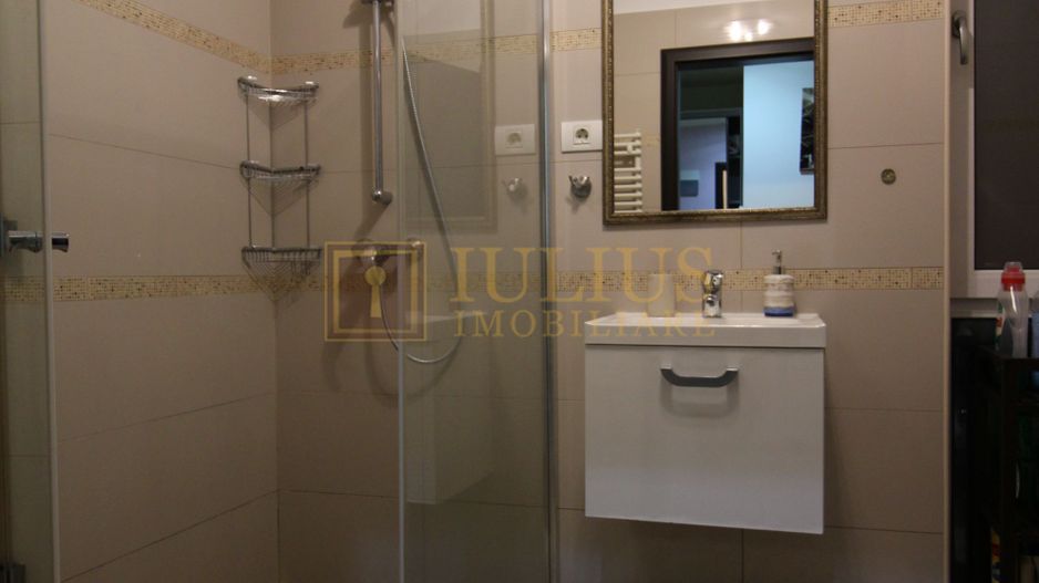 PENTHOUSE zona Braytim, terasa de 50mp, strada secundara foarte linistita! - Poză 16