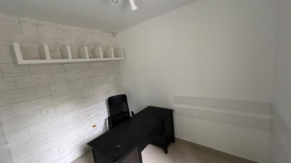 Apartament 3 camere, garaj si boxa - zona Centrala-Prefectura - Poză 11