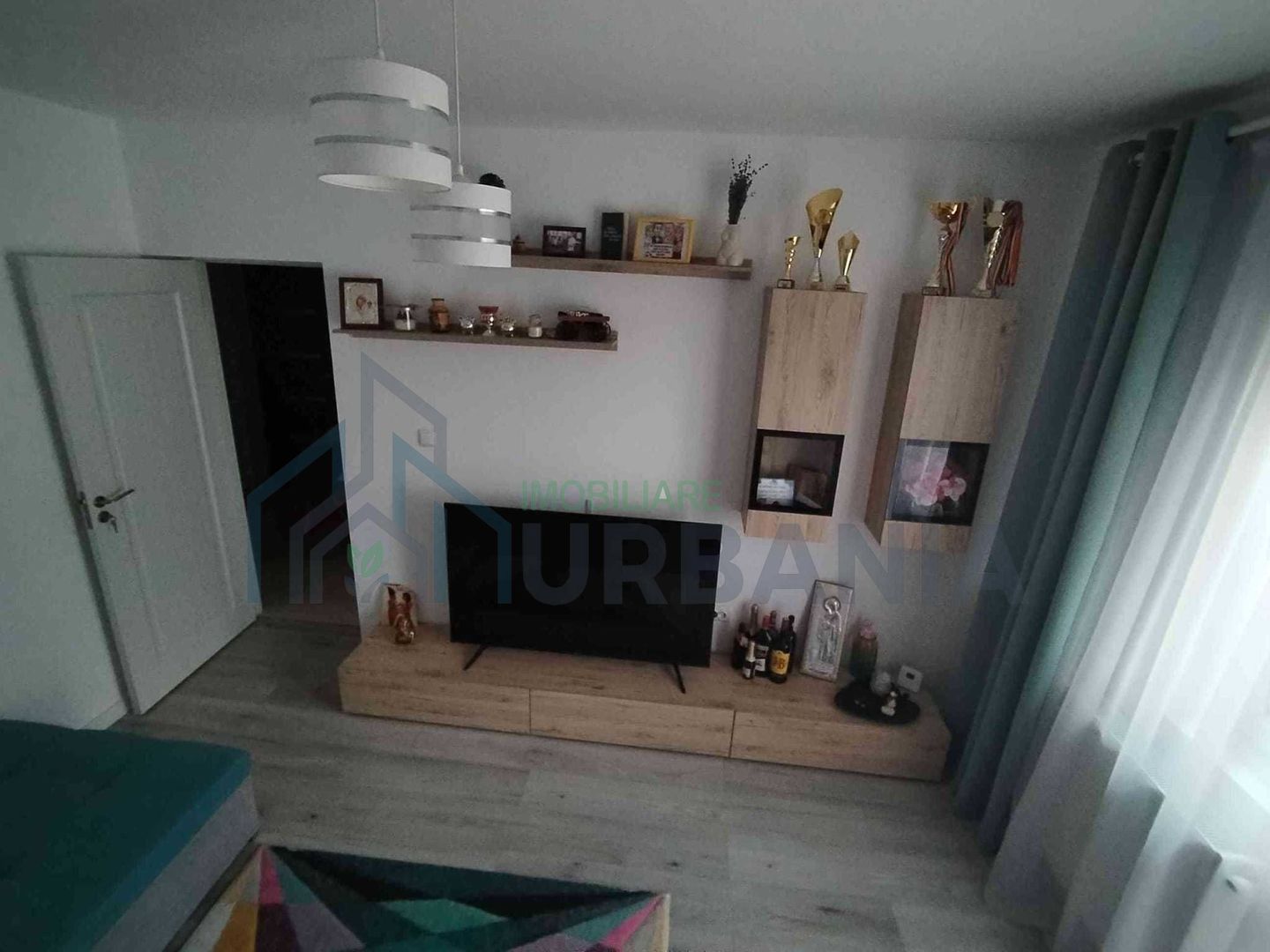 Apartament 2 camere de vânzare - Poză 1