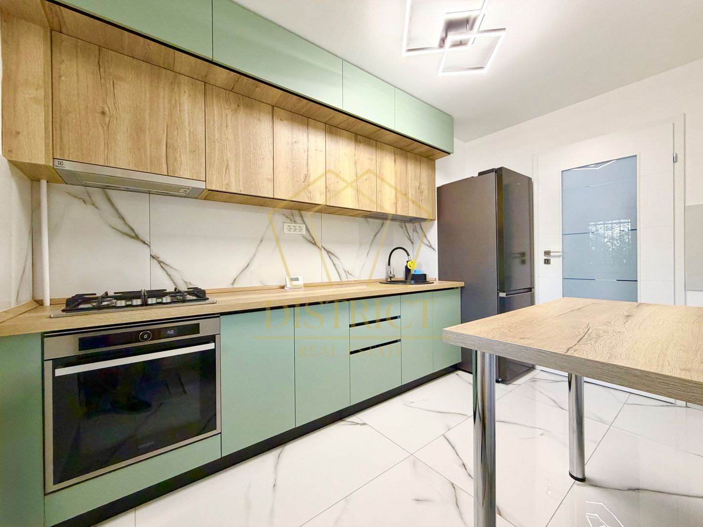 Apartament cu 3 camere decomandat la parter inalt, zona Girocului langa Lidl. - Poză 2