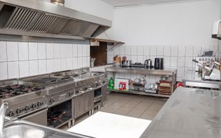 Pensiune, teren 4.460 mp, Hidișelul de Jos, Bihor. 685.000 Euro (neg). - Poză 34