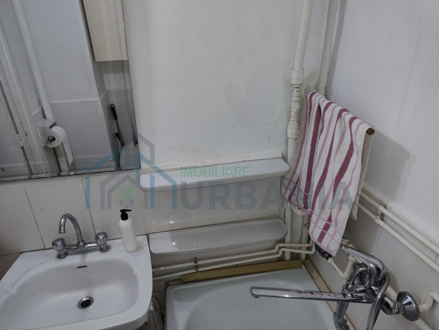 Apartament 2 camere de inchiriat, Podu Ros, langa facultatile tehnice - Poză 7