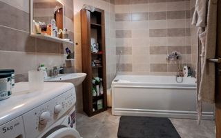 Apartament 2 camere, Zona Platinia, Parcul Central!! - Poză 9