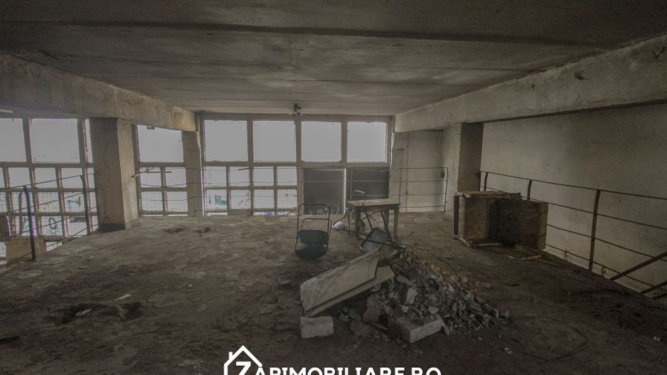 Cladire 3 nivele 529 mp utili - zona Poli 2 - - Poză 6