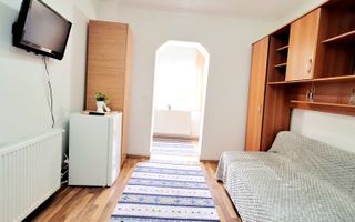 Inchiriez garsoniera,centrala proprie,zona Girocului, str. Salcamilor - Poză 4