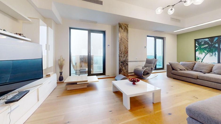 Penthouse cu Vedere Panoramica în Mamaia 295mp Utili și 47mp Terasă Parcare - Poză 4