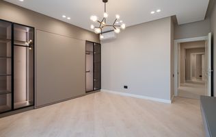 3 camere | Mamaia Central - Hotel Rex | Mobilat | Prima utilizare