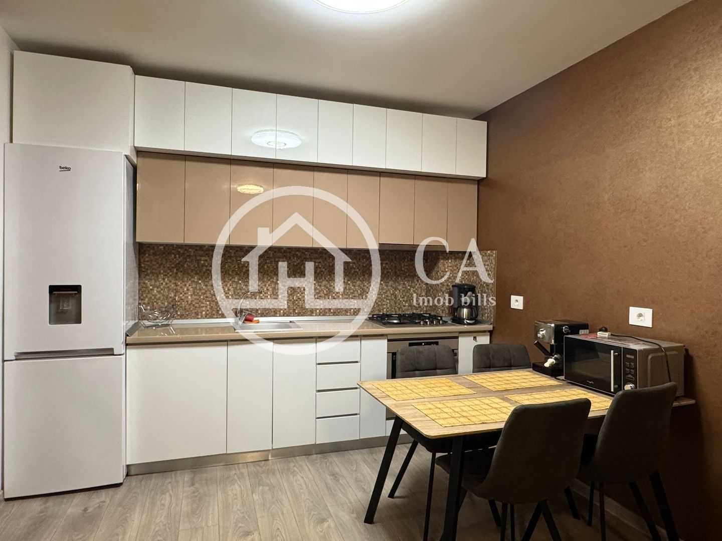 Apartament de închiriat cu 3 camere Prima Onestilor, Oradea - Poză 5