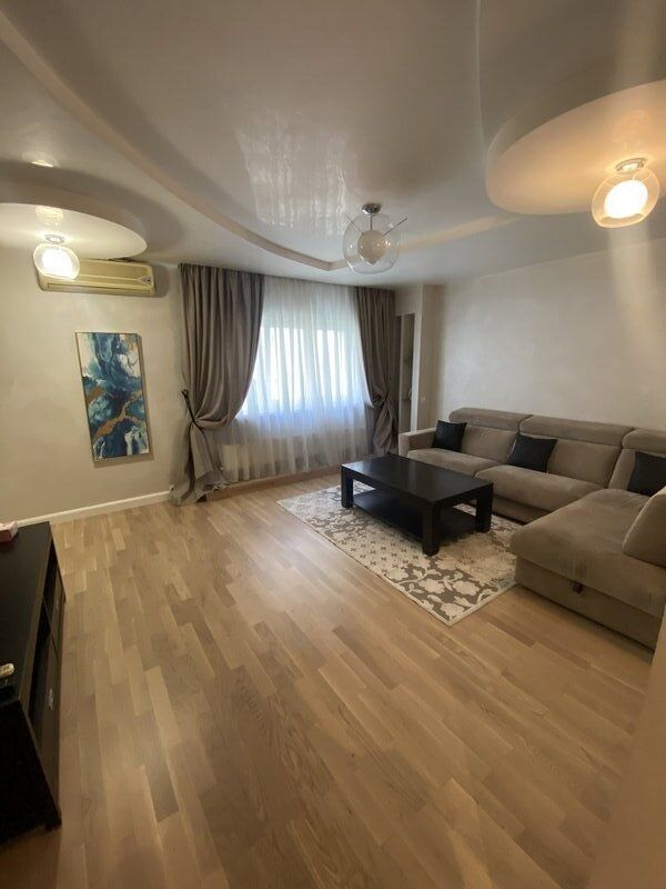 De Închiriat Apartament 3 Camere Decebal, Renovat, Aproape, de Metrou - Poză 10