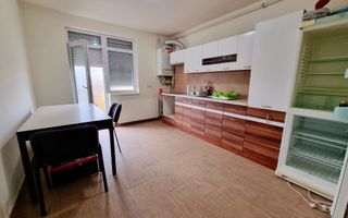 Apartament 2 camere, decomandat, cartier rezidential, Cetate - Poză 1