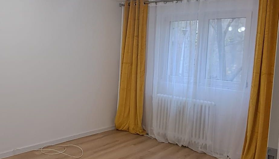 Apartament 2 camere, decomandat, Piata Victoriei, complet renovat, parter. - Poză 5