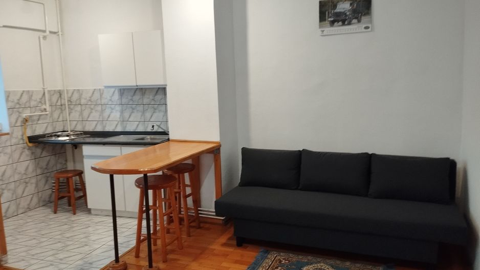 Garsoniera zona Spitalul Judetean - Poză 8