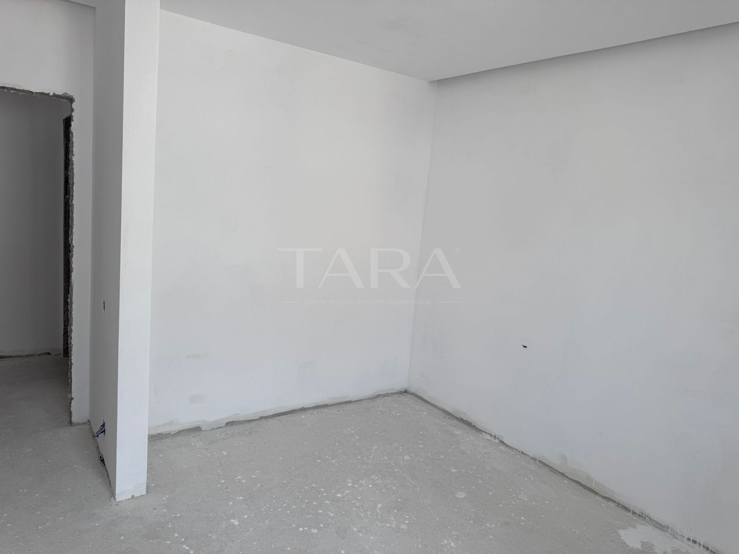 Apartament 3 camere semifinisat cu parcare – Florești, zona Terra - Poză 5