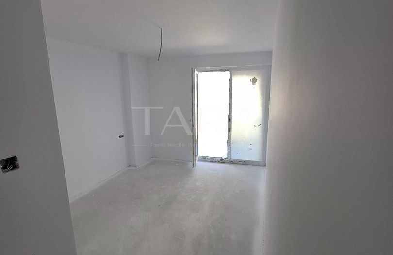 Apartament 2 camere + balcon 15 mp – zona Auchan - Poză 2