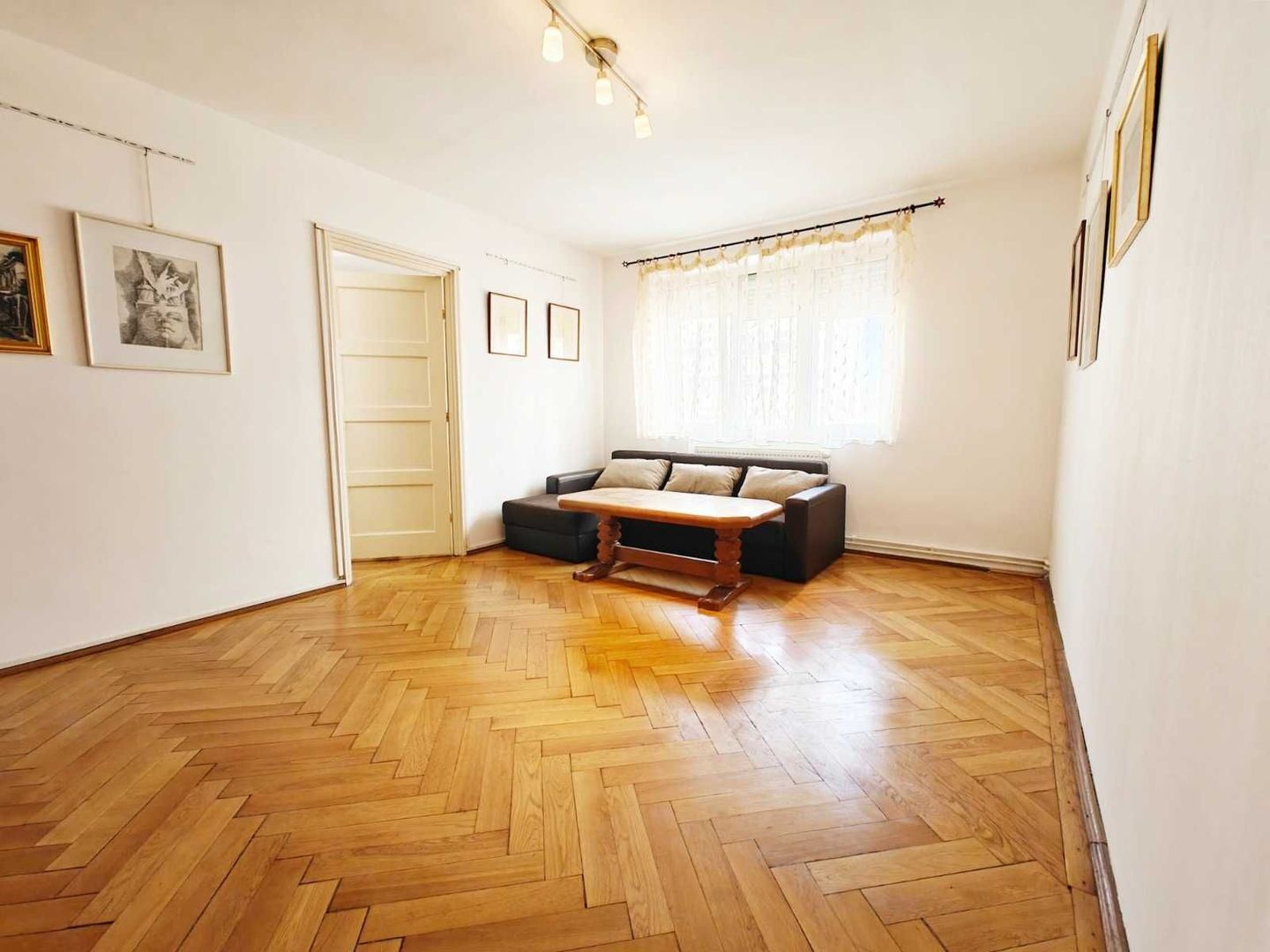 Vanzare apartament 2 camere, zona Dioda, Sibiu - Poză 1