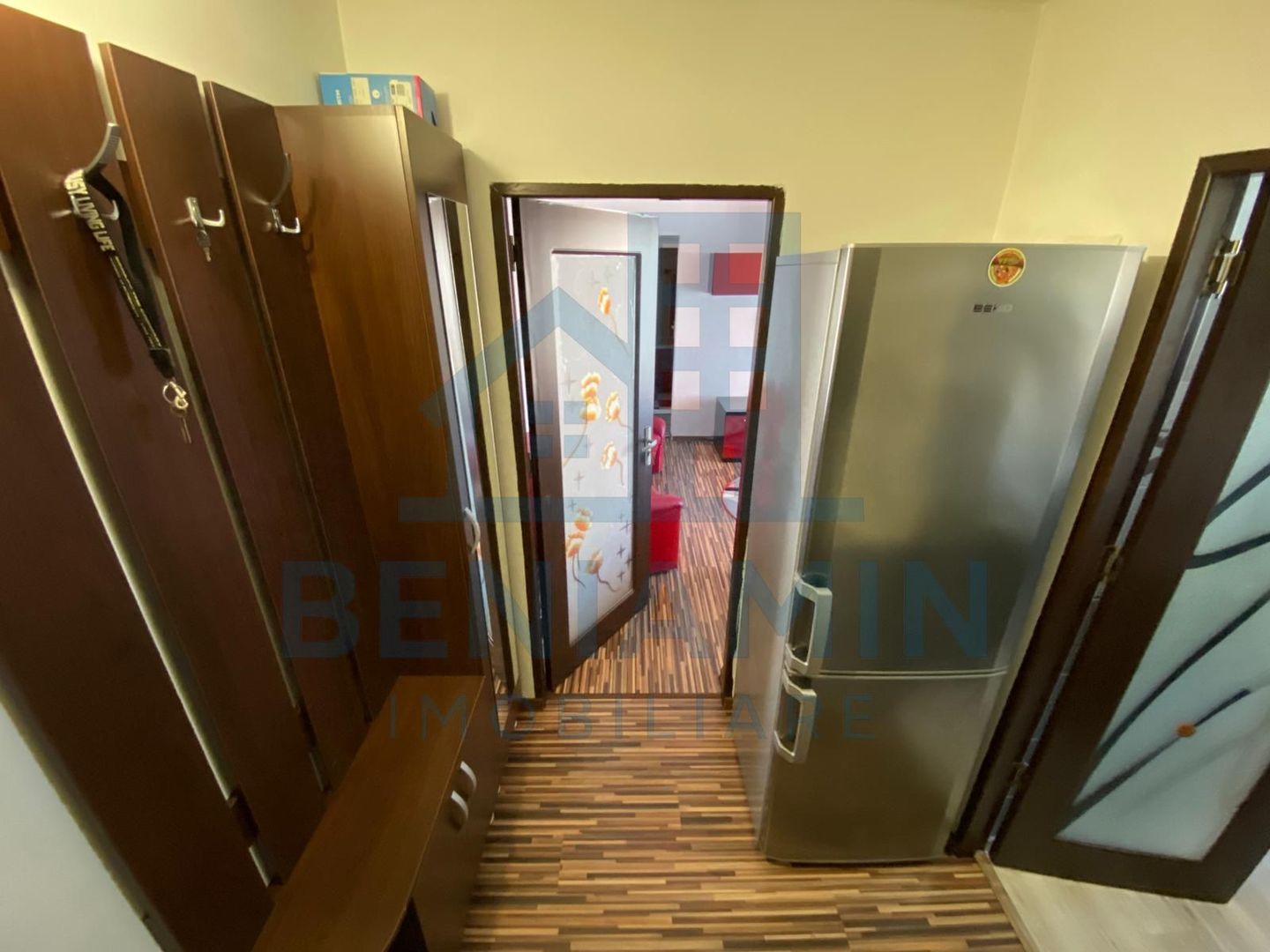 2 camere - mobilat - utilat - centrala proprie - Craiovita Noua - Poză 7