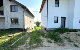 De vanzare apartament 3 camere, la vila, 130mp teren, Lac Chereteu - Poză 11