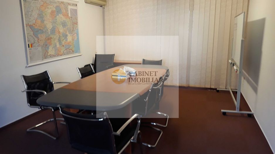 Vilă Exclusivistă în Domenii – Cartier Elegant și Liniștit - Poză 3