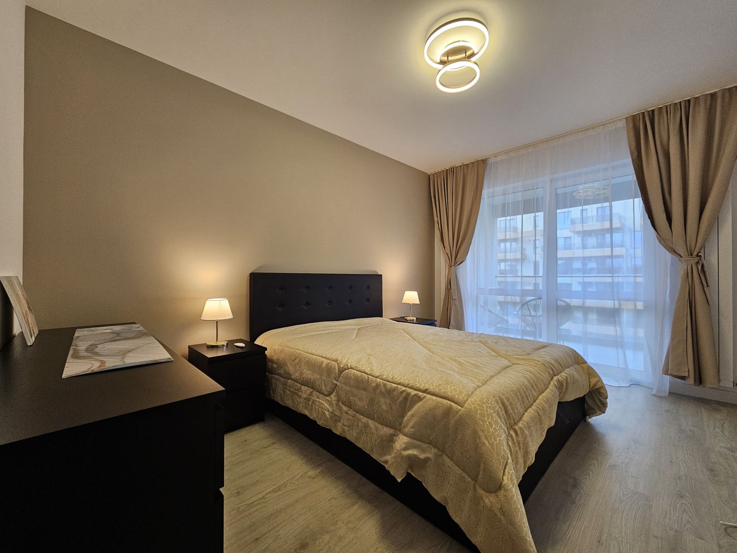 Apartament 2 camere lux decomadat Porsche Pipera Rond OMV - Poză 15