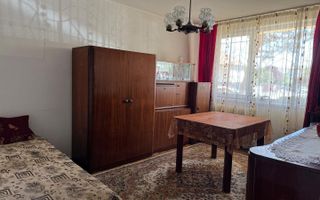 Apartament cu 3 camere decomandate, 57 mp, parter, în Grigorescu. - Poză 1