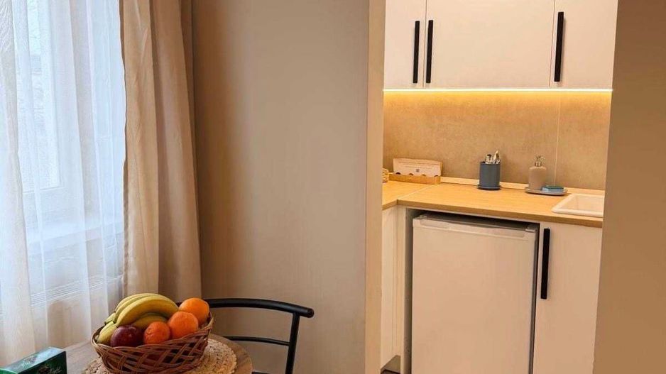 GARSONIERA  DECEBAL, BLOC REABLITAT, RENOVAT, MOBILAT/UTILAT MODERN - Poză 4