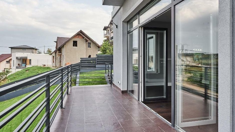 Casa noua de vanzare in Iasi, zona Sorogari, cu vedere catre lac. - Poză 11