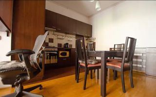 Ag BRASADAS închiriază ap 2 cam etaj 1/2 zona ULTRACENTRALA. - Poză 5