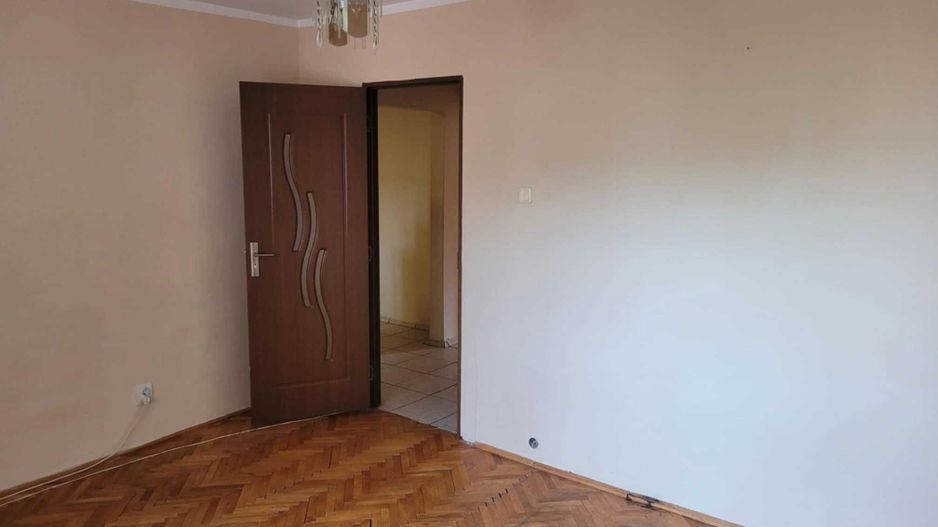 Apartament 2 camere Micro 17, etajul II, zona pietei, stil Carpati - Poză 6