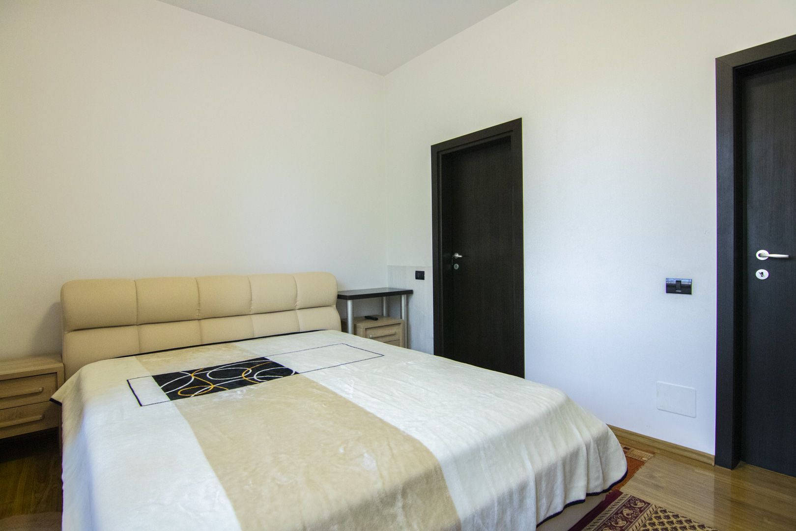 Casă / Vilă, 5 camere, teren 690 Mp., Prelungirea Ghencea - Maracineni - Poză 27