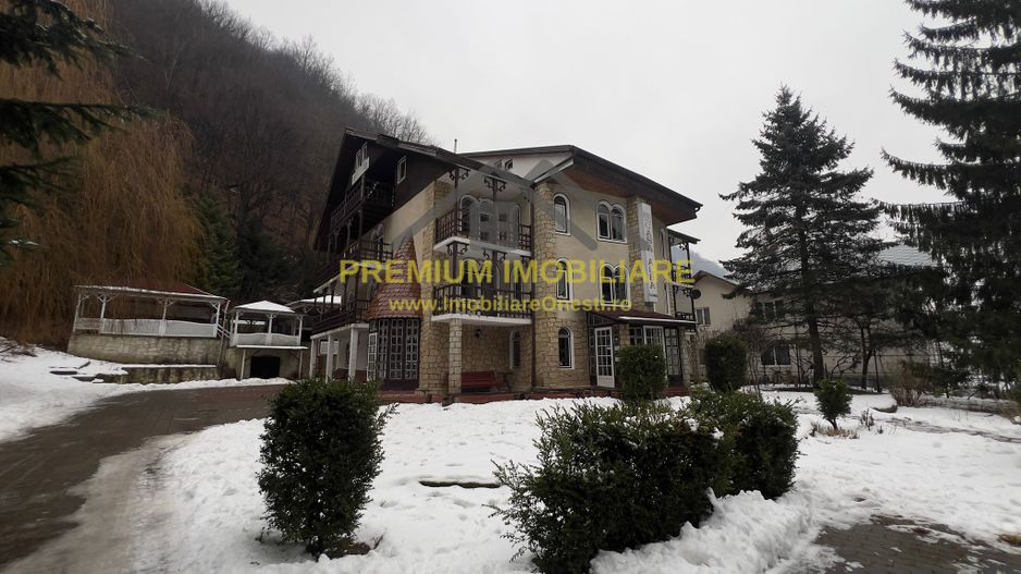 Pensiune de vânzare - Slănic Moldova - Poză 2