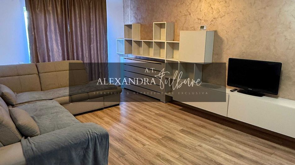 Apartament 2 camere decomandate, balcon, etaj intermediar, parcare - Poză 2