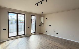 Apartament 2 camere, terasa, etaj intermediar, garaj, Eroilor - Poză 2
