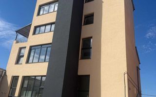 Cladire birouri / clinica medicala - Poză 3