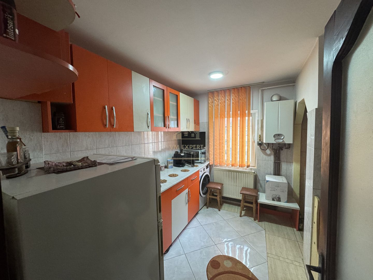 APARTAMENT CU 2 CAMERE, ETAJ 4, GRUI, CAMPULUNG - Poză 8