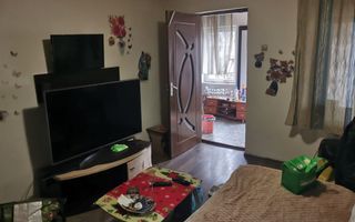 Casa de vanzare - comuna Pielesti - Poză 5