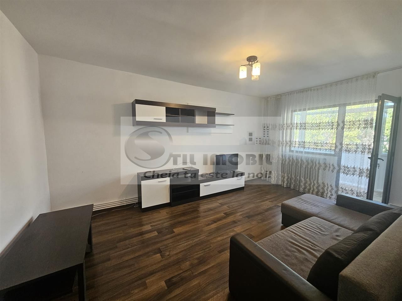 Apartament 3 cam decomandat -  2bai - Dacia - 115.000E - Poză 1