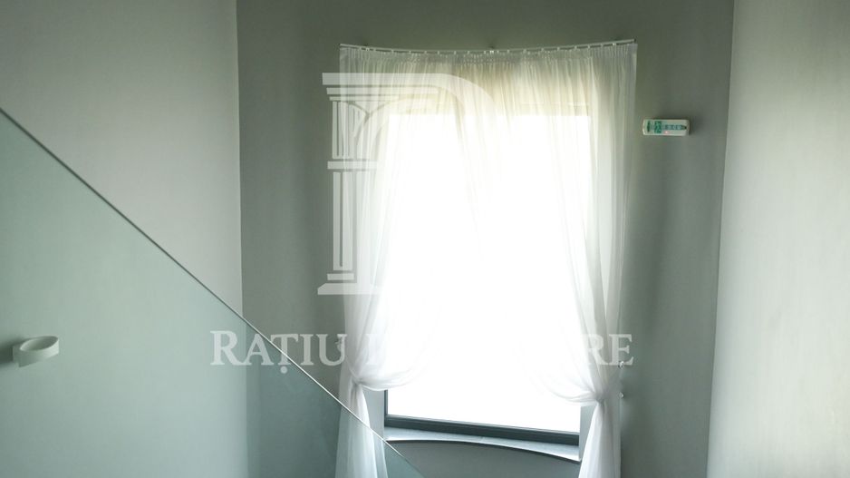 Pensiune agroturistica de vanzare | Piscina| Sauna| Sânmartin | Bihor - Poză 12