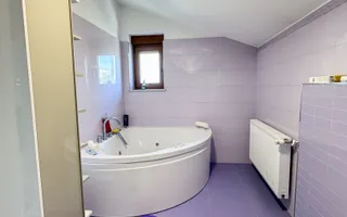 Casa spatioasa Mosnita Noua, mobilata si utilata - Poză 21